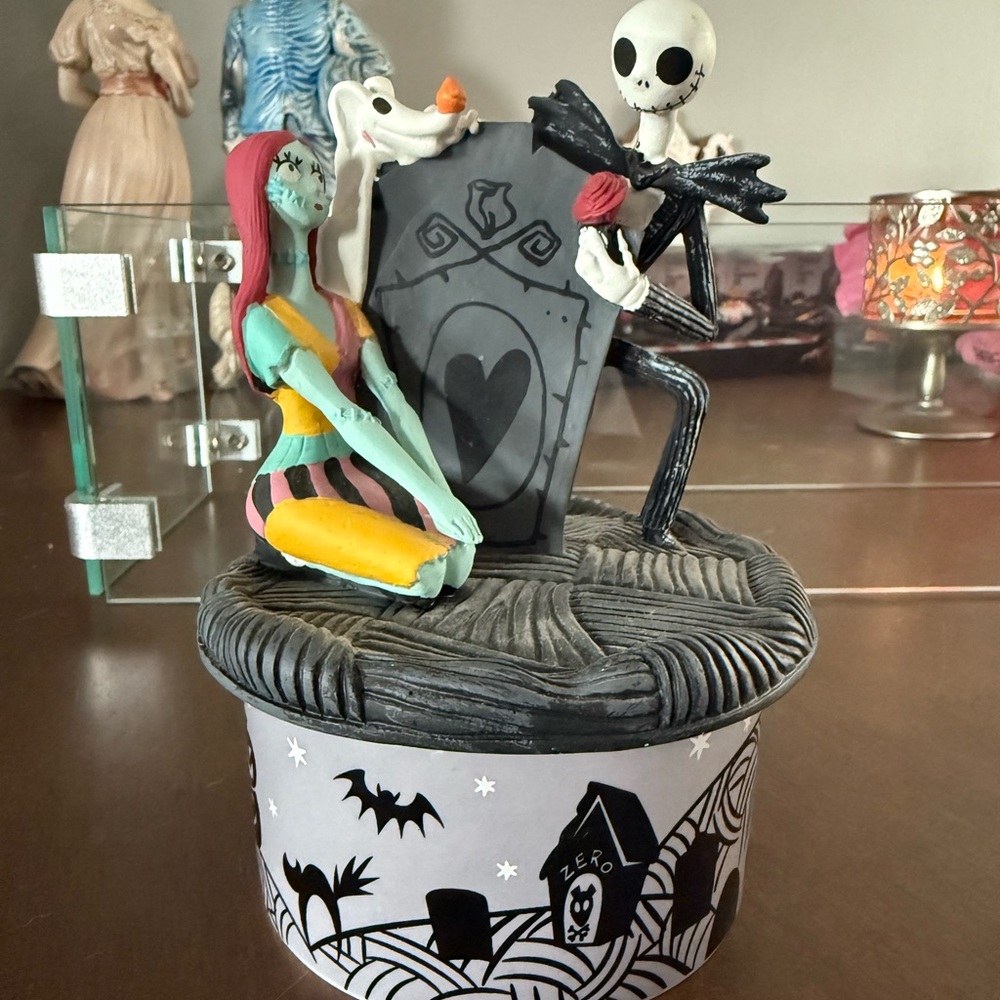 Nightmare Before Christmas Charmed Aroma Jar